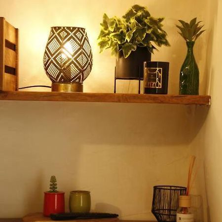 Petit Studio Au Coeur D'Uzes Appartement Buitenkant foto